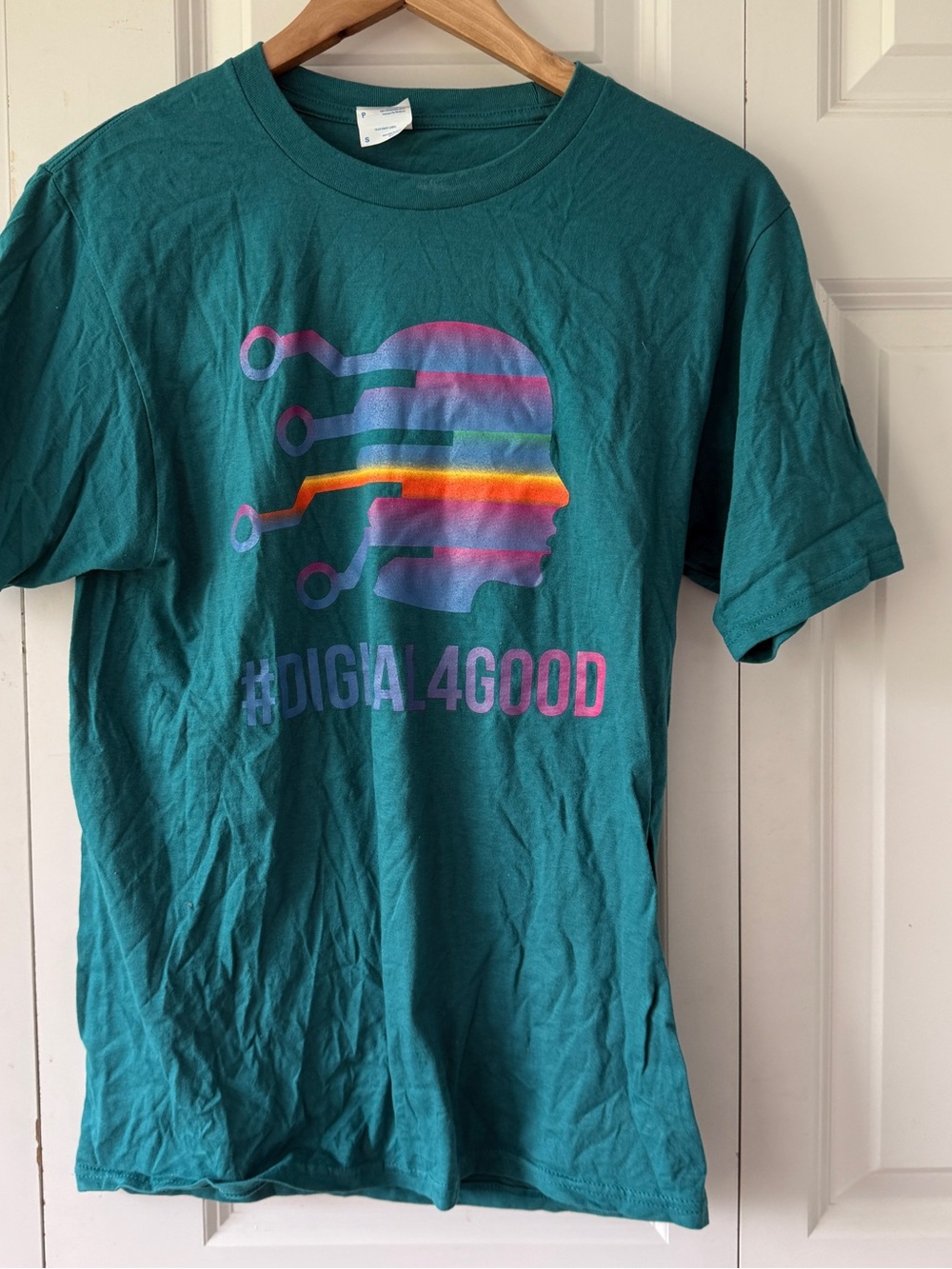 #DIGITAL4GOOD Graphic Tee in Teal